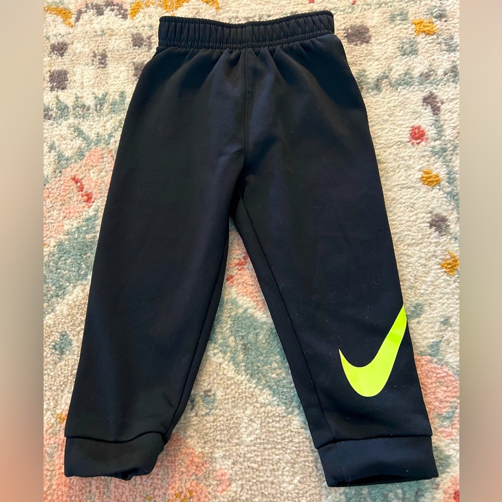 Black and lime Green Nike Dri Fit pants. Boys size 24 months. In EUC